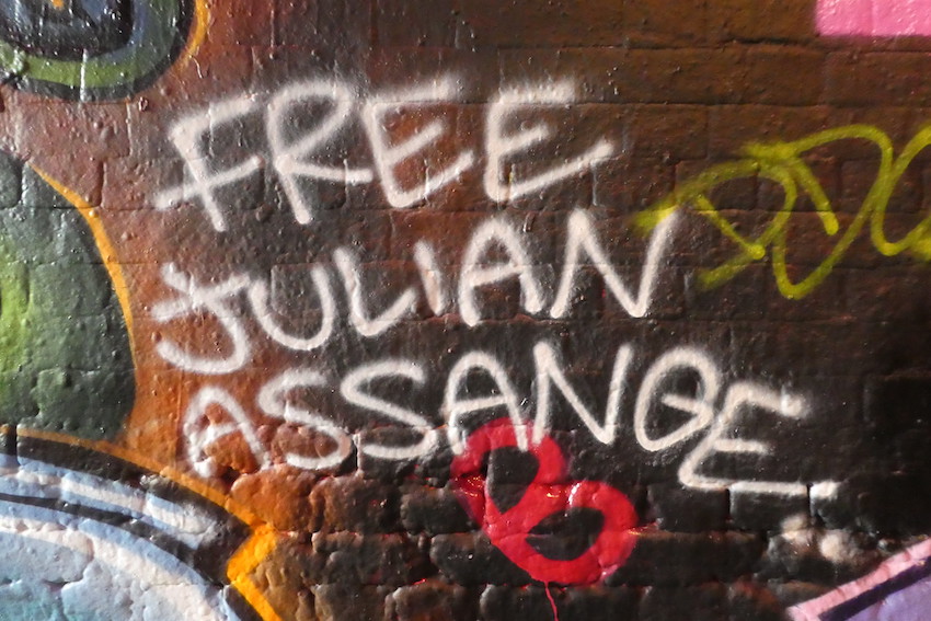 Free Julian Assange graffiti in London March 2020