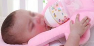 Parents urged to stop using self-feeding pillows